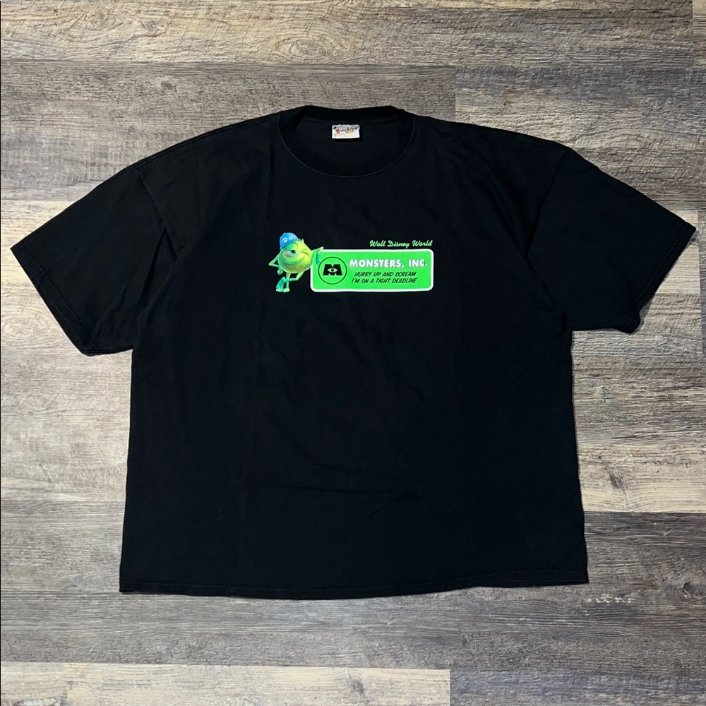 2000’s Monsters, Inc. with Mike Wazowski Walt Disney World T-shirt